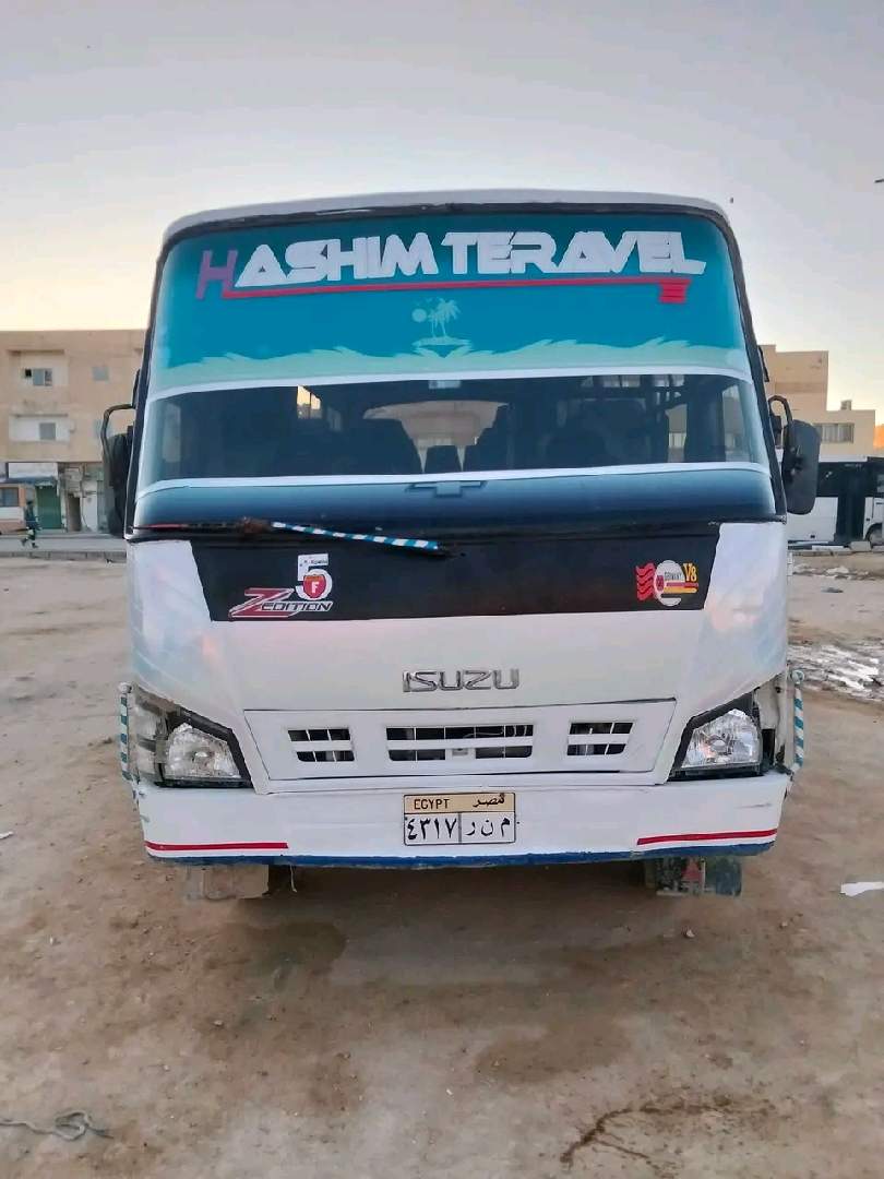 33 راكب
