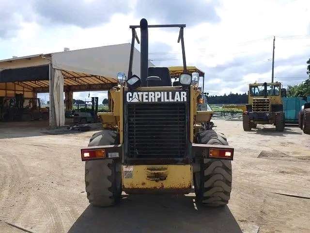 910