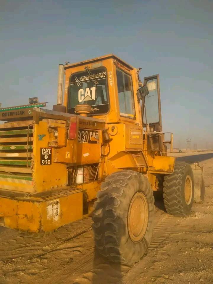 930