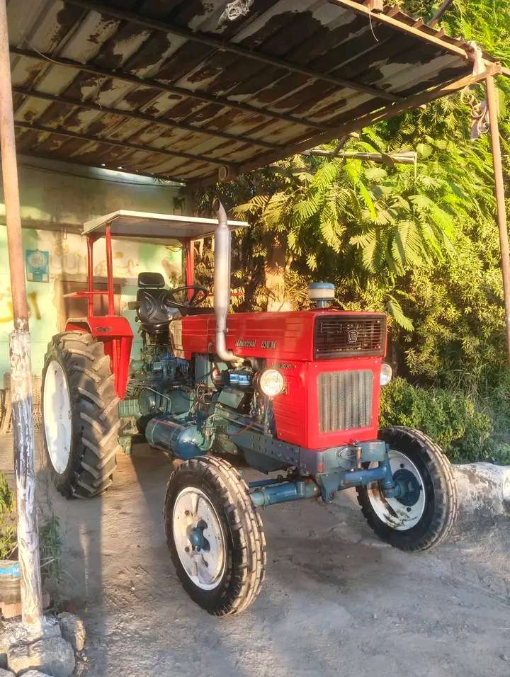 600