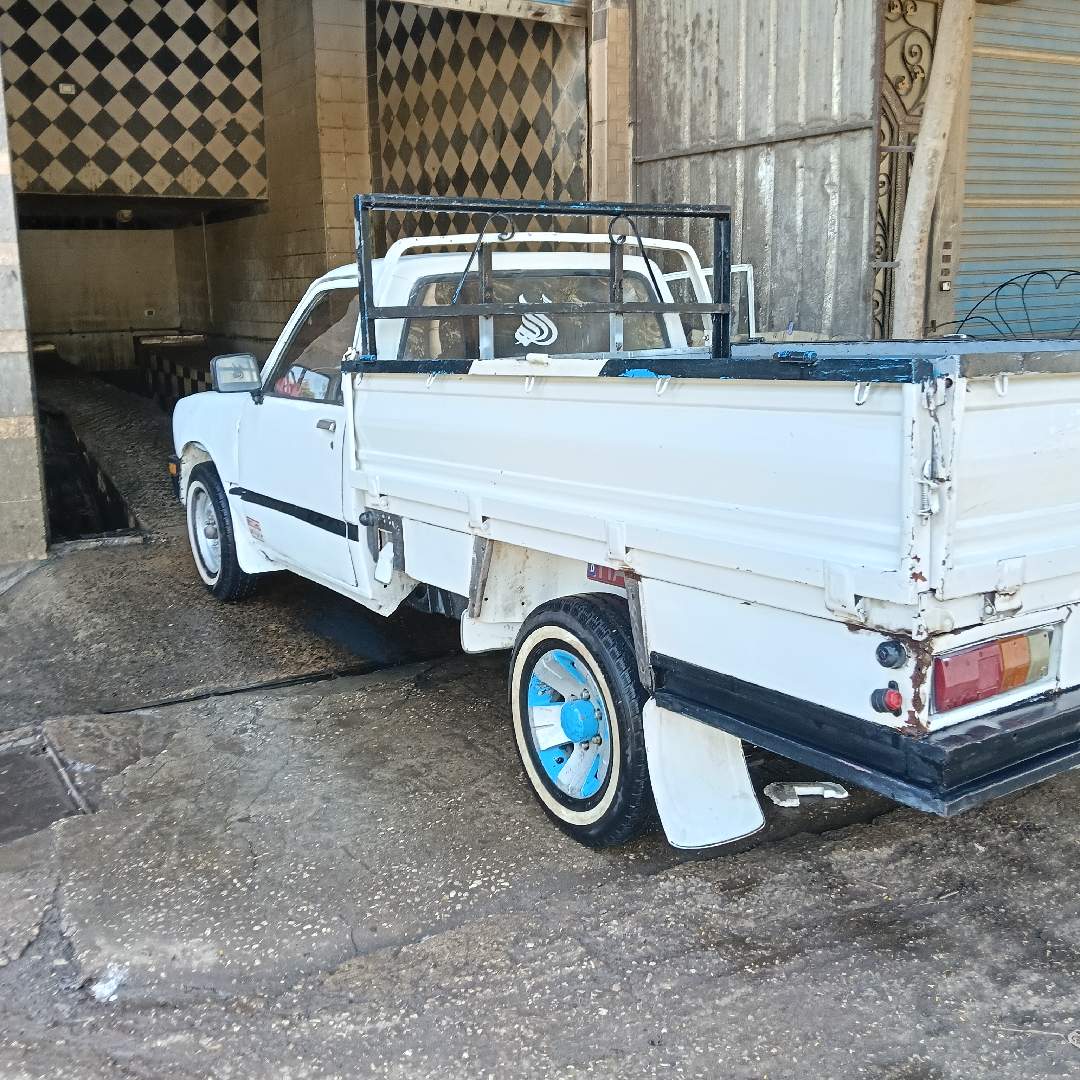 الدبابة